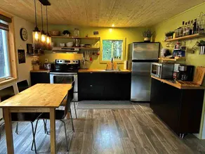 Cozy Chic/Chalet/Waterfront 🐾Pet Friendly🐾Mont-Tremblant - Image 3