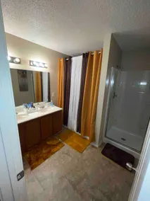 Luxurious/Spacious 3bedroom home Family Fun - Image 4
