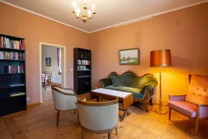 Large vacation apartment in an old pastorate with fireplace and garden - Image 4