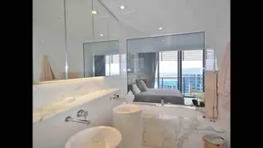 Level 31- 4 Bed Broady Lux Oracle Sub pent sleep 9 + child - Image 4