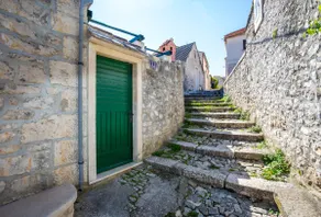Visilo Heritage Stone House - A 300-year-old Legacy in the Heart of Pučišća - Image 5