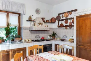 Villa in Tagliacozzo with Pool and Nature - Image 3