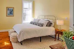 Historic loft apartment in downtown Columbia - Image 5