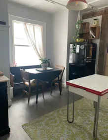 Downtown Apartment A - Image 4