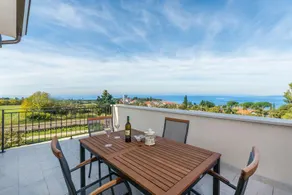 Grijani bosses - Apartman Lux Villa Ren - Image 2