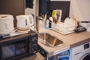 Shinjuku Station 9 minutes, Yoyogi Station 5 minutes, Shinjuku Gyoen nearby, RSC Yoyogi, room for women only - Room 402 - Image 5