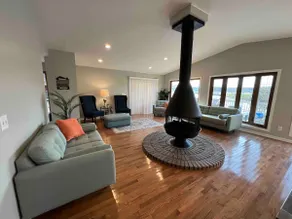 Lakefront Haven in Decatur - Image 2