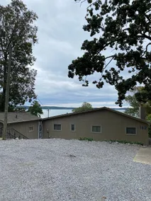 Lake Front With Beautiful View. - Image 3