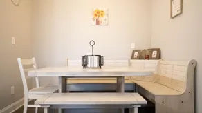 ” Lake View Shores” 4BR 2BA Lake House Sleeps 10 - Image 4