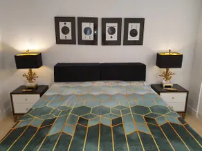 First line beach placed refurbished apartment - Image 3
