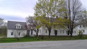 1790 Historic Home in Chesterfield for Five Guests - Image 4