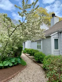 Renovated! Cape Cod townhome near shops & beach! - Image 2
