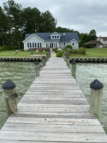 Spacious waterfront home with amazing views, private pier, fishing and crabbing. - Image 4