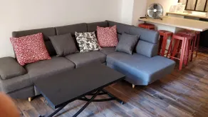 Unique loft · 6 people · Air conditioning · Downtown · 656 yards from the Comédie - Image 2