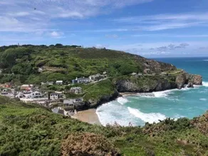 A funky Luxury one bedroom cabin in St Agnes - Image 2