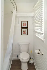 Quiet Farm Cottage near Columbia KY • Sleeps 10 - Image 5