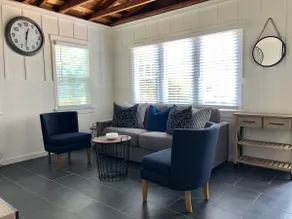 Fabulous Cottage at the Beach - Image 3