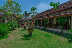 Veranda Java - Traditional & Modern Javanese Villa - Image 2