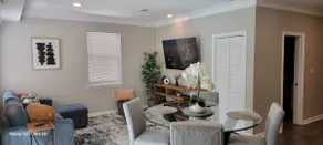 Stylish & Cozy 2BR+BKYD near NYC - Image 3