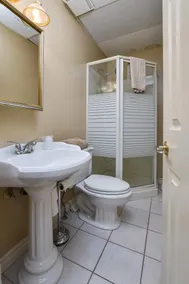 The Garden Suite (Suite 102) - Image 2