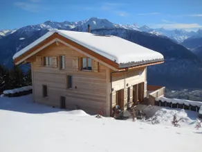”Le Point de Vue” Chalet in Crans-Montana - Image 2