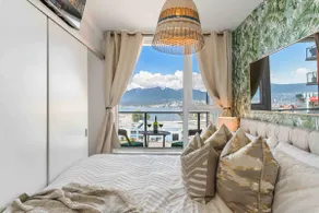 Mountain&OceanView - King Bed/FreeParking - Image 2