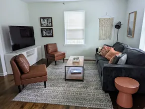 Cozy 2-bedroom home near the University of Memphis - Image 3