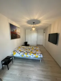 70 SQ. M HOUSE / TERRACE / NETFLIX & PRIME VIDEO - Image 5