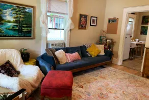 Private Home, Close to Downtown & Hospitals - Image 5