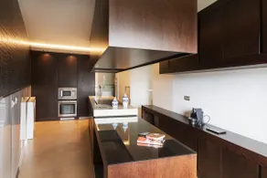 Exclusive luxury home. - Image 3