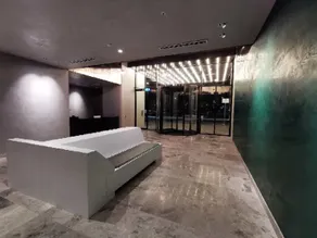 2-bedroom Penthouse in City Center @ Capitol - Image 2
