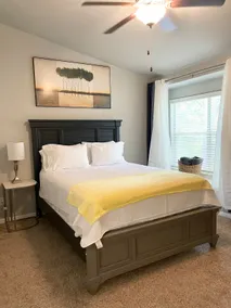 Home-Away From Home! Entire Cozy Apartment - Image 2