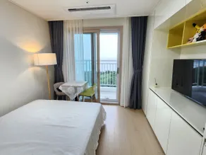 [2023 Newly Built] #19th Floor Skyscraper Ocean View! #Manbal Beach #Beach Sunrise #Hotel bedding #Self check-in~ - Image 3