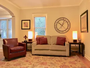 Spacious Lk Harriet 2BR, near lake, downtown, MOA - Image 2