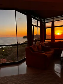 Exclusive Ocean Front Penthouse - Image 4