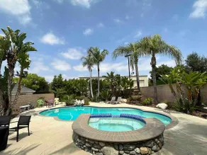 5 LG BR Entire House HotTubPool -BBQ near Disney - Image 2