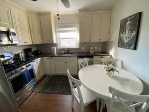 Charming Upper Montclair 2Bed | Parking Included - Image 4