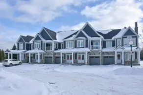 Blue Mountain Village Townhome w Free Shuttle - Image 4