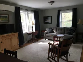 Country private apartment suite 1½ mi/ Woodstock - Image 2