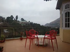 AMBIKA HOME STAY - Image 2