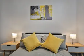 Hidden Gem-Open To Book-Super Location - Image 5