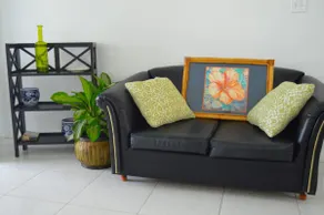 Pearl's Hilltop Cottage - Image 3