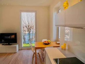 Designer flat in Golfe-Juan! Sea view - Image 5