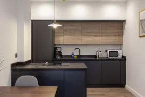 Modern & Cosy 2 Bedroom Bolton Apartment - Image 5