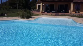 VILLA \"La Crau\" Pool mit Salz auf 2500m2 Garten - Image 3