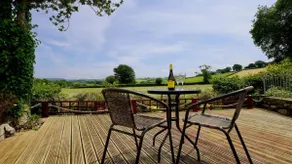 Ty Doli Cottage, rural location just outside Conwy town - Image 2