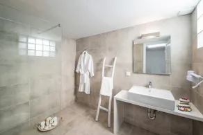 Almyra Seaside Villa - Image 4