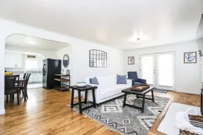 In The HEART of it ALL- Downstairs Apt Unit 1 - Image 2