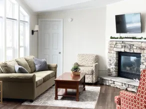 Wildflower Cottage - Lake Access - Master Suite! - Image 4