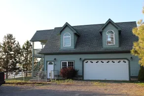 Agency Lake Front Apartment - Image 2